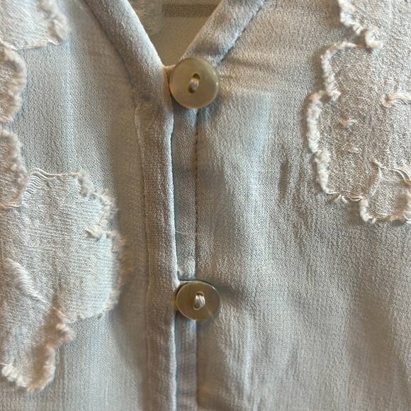 NWOT Aritzia Blue Flower Lace Top - Picture 4 of 5